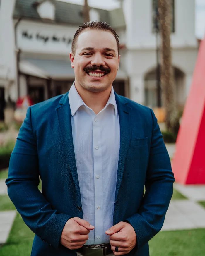 Dr. Diego Torres, chiropractor at Crown Chiropractic in Fort Myers