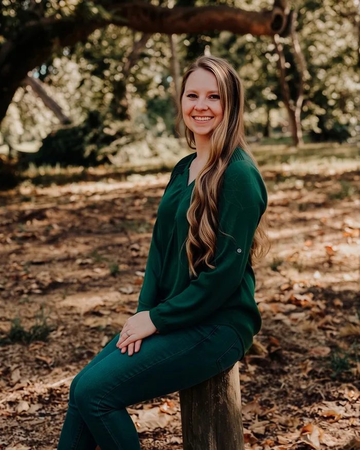 Dr. Leah, chiropractor and NET specialist at Crown Chiropractic in Fort Myers